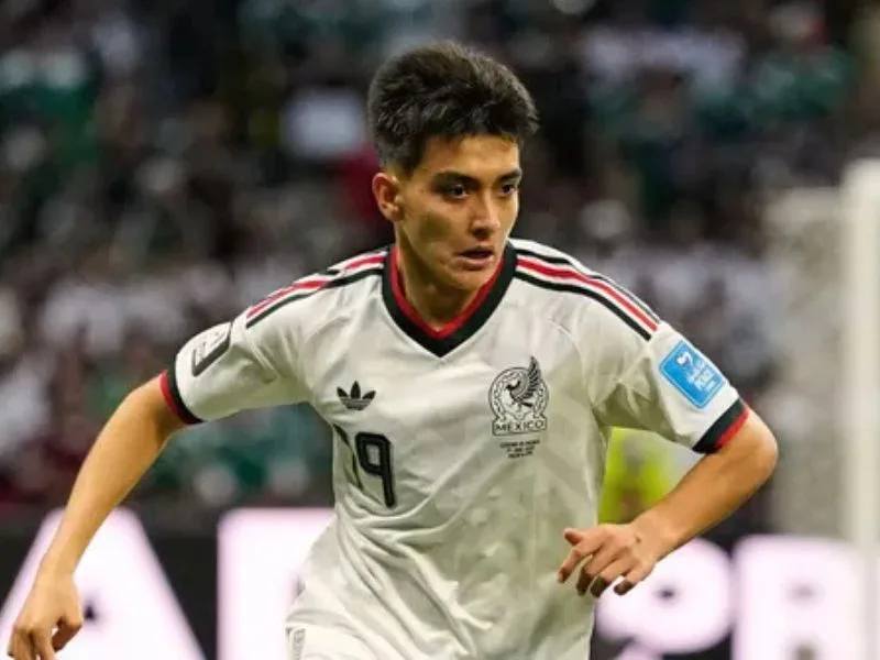 cau thu tre nhat world cup 2026 la ai he lo tai nang 17 tuoi gilberto mora