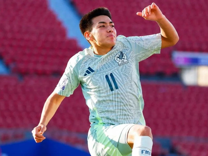 cau thu tre nhat world cup 2026 la ai he lo tai nang 17 tuoi gilberto mora