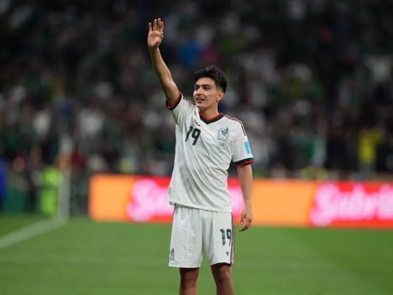 cau thu tre nhat world cup 2026 la ai he lo tai nang 17 tuoi gilberto mora